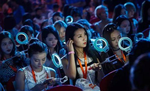 直播吃瓜事件网红,网红如何成为舆论焦点